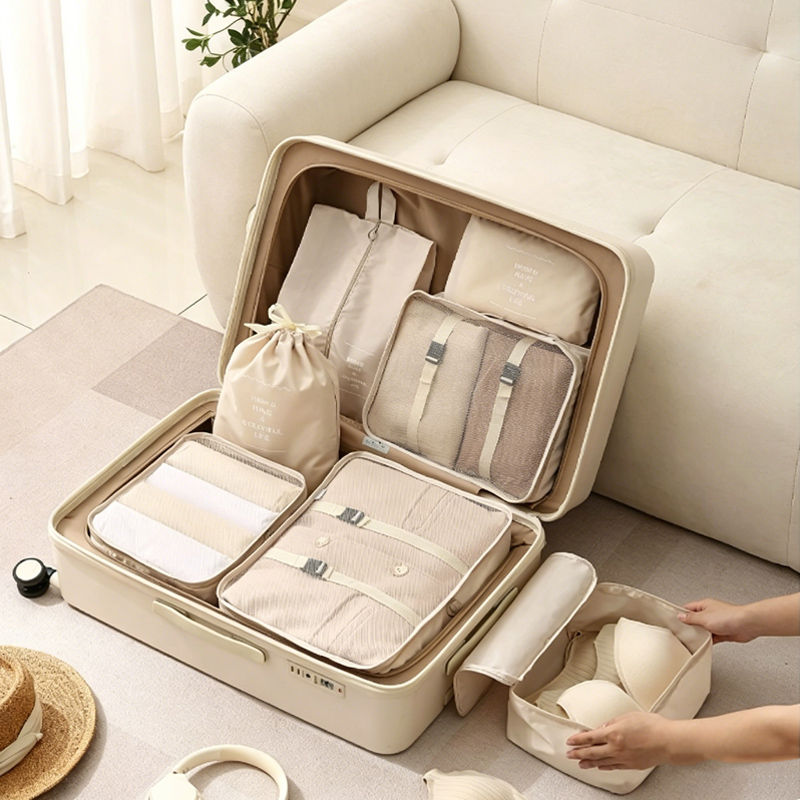Travel Accessories Organiser - 7-Piece Packing Cubes Set - Travel