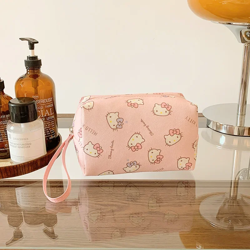 Hello Kitty Makeup Bag Large C - Travel Accessories Organiser review and price