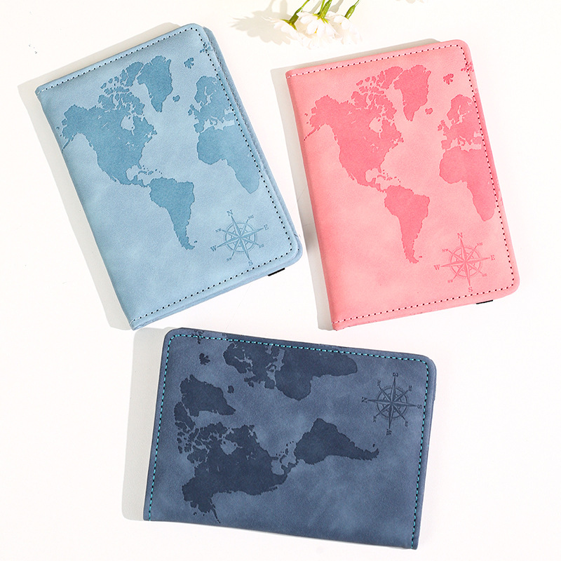 New Map Printed Passport Holde - Qantas Travel Accessories review and price