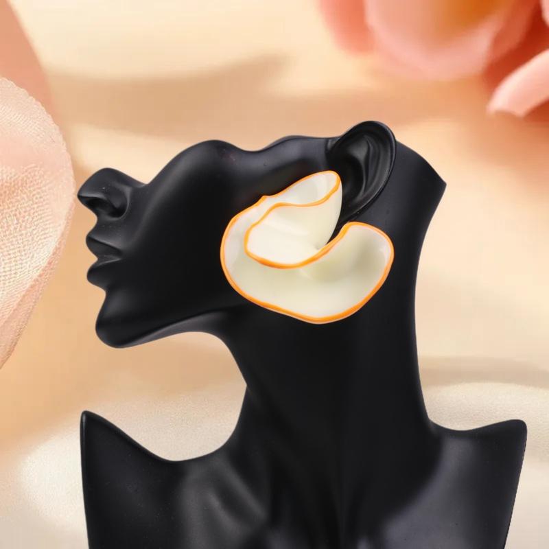 Women's Geometric Conch Stud E - Travel Accessories For Europe review and price