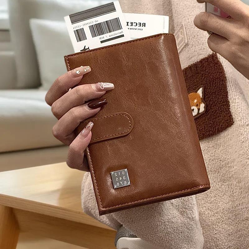 Travel Passport Wallet Women M - Qantas Travel Accessories review and price