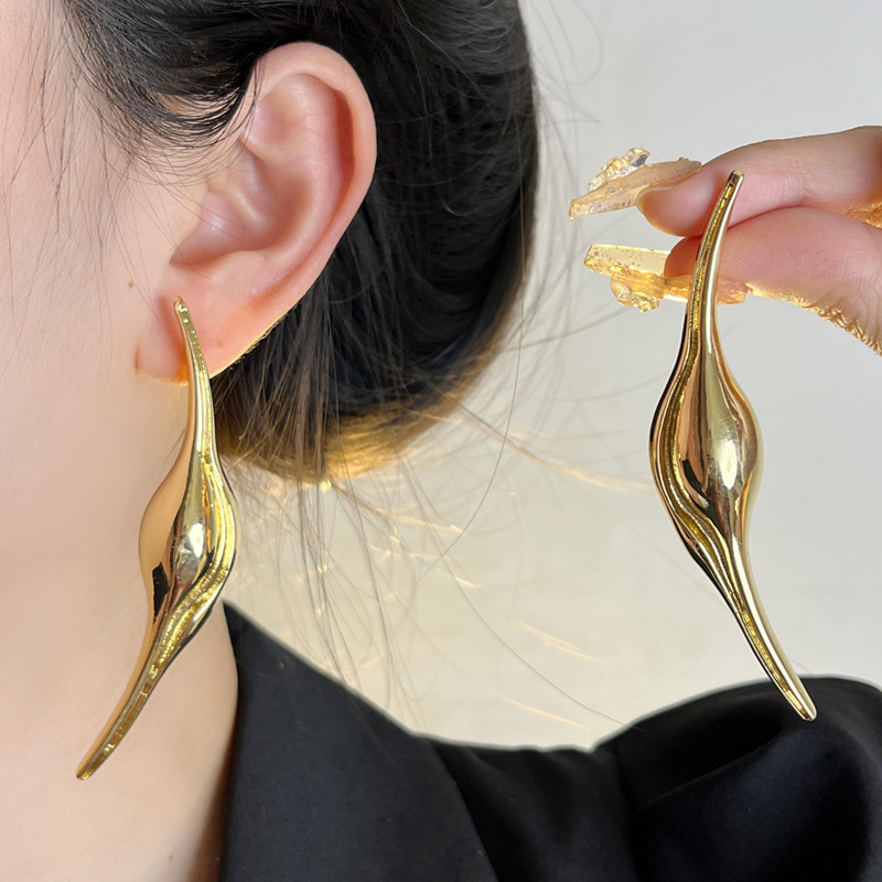 Minimalist Metal Slender Curve - Travel Accessories For Europe review and price